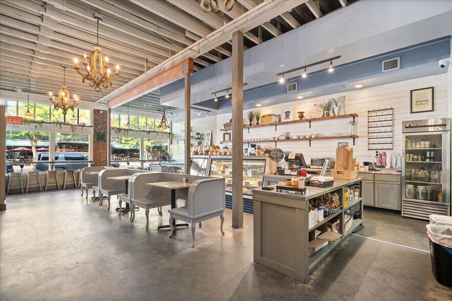 More Photos Of 415 W Main Ave, Spokane Storefront Retail Residential For Sale