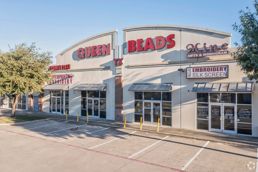 More Photos Of 11536 Harry Hines Blvd, Dallas General Retail For Sale