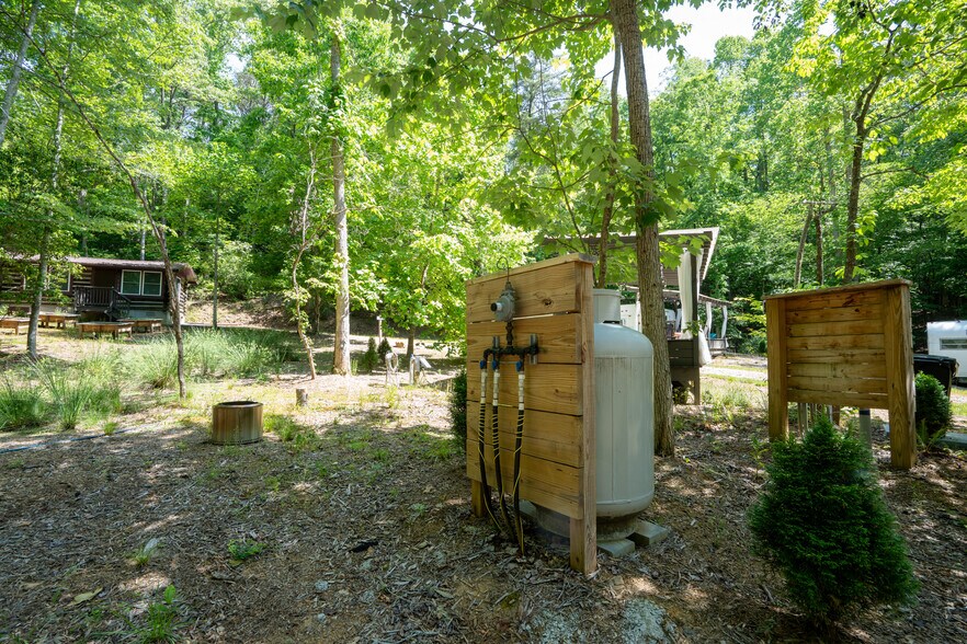 More Photos Of 38 Camp Ultima Blvd, Franklin Hospitality For Sale