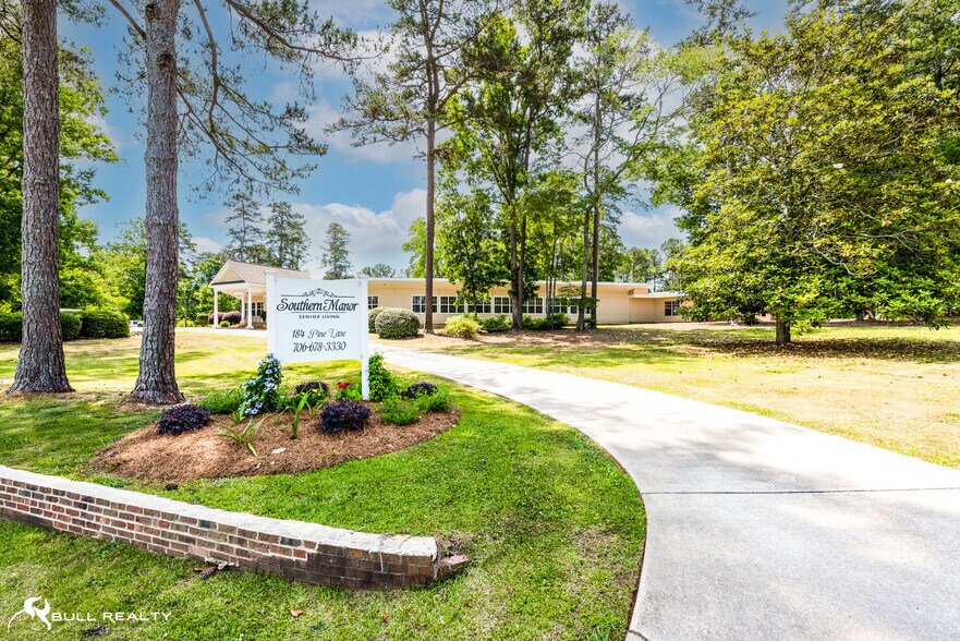 More Photos Of 184 Pine Ln, Washington Assisted Living For Sale