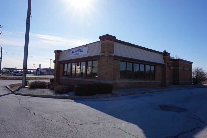 More Photos Of 3565 Libbey Rd, Perrysburg Fast Food For Lease
