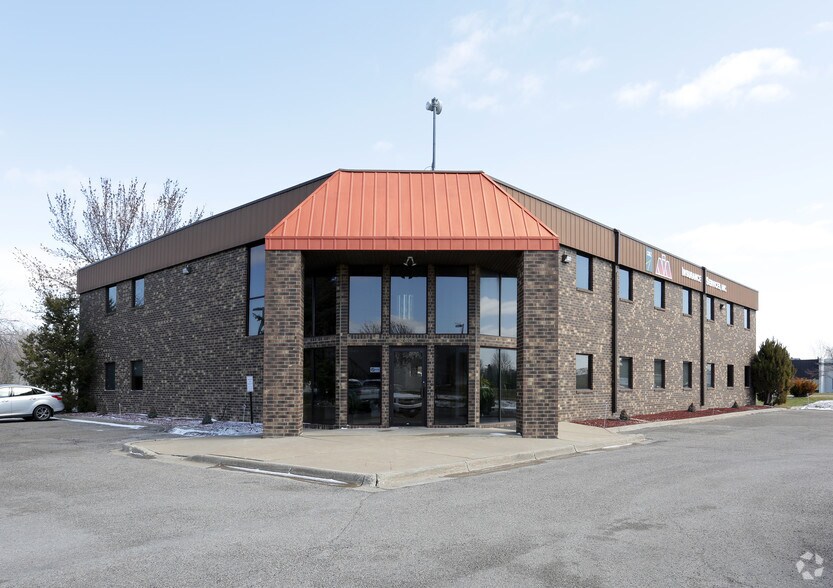 Primary Photo Of 2800 Freeway Blvd, Brooklyn Center Office For Lease