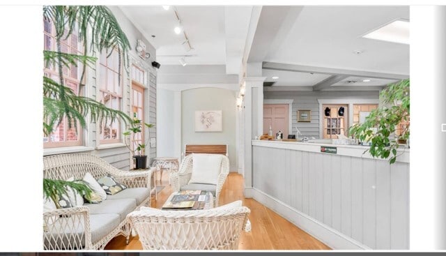More Photos Of 520 S Water St, Providence Office Residential For Sale