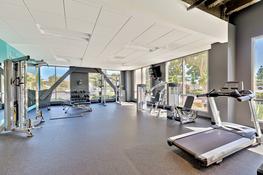 More Photos Of 2173 Salk Ave, Carlsbad Unknown For Lease