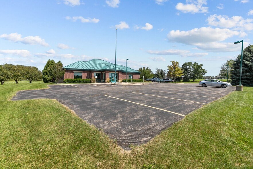 More Photos Of N430 Wood Duck Dr, Fremont Medical For Sale