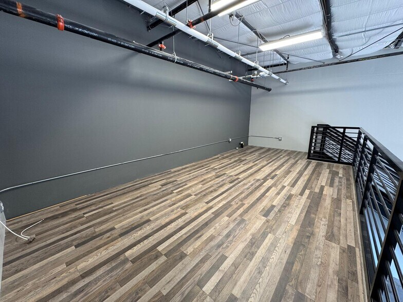 More Photos Of 2100 Double Creek Dr, Round Rock Unknown For Lease