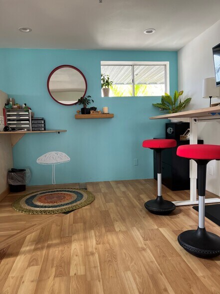 More Photos Of 1201-1291 Electric Ave, Venice Loft Creative Space For Lease