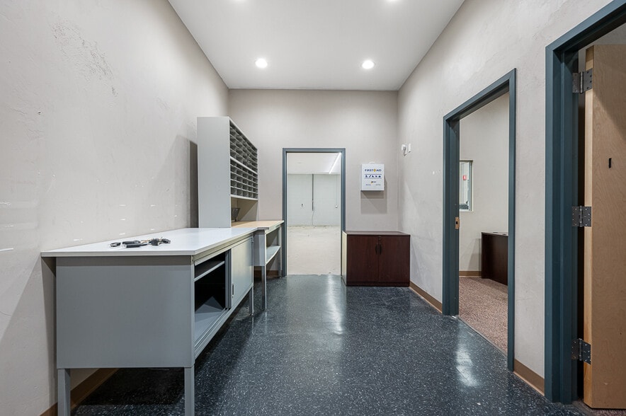 More Photos Of 10 Meadow Rd, Spencer Lodge Meeting Hall For Sale