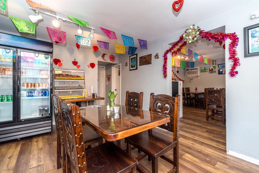 More Photos Of 9 Church St, Lambertville General Retail For Sale