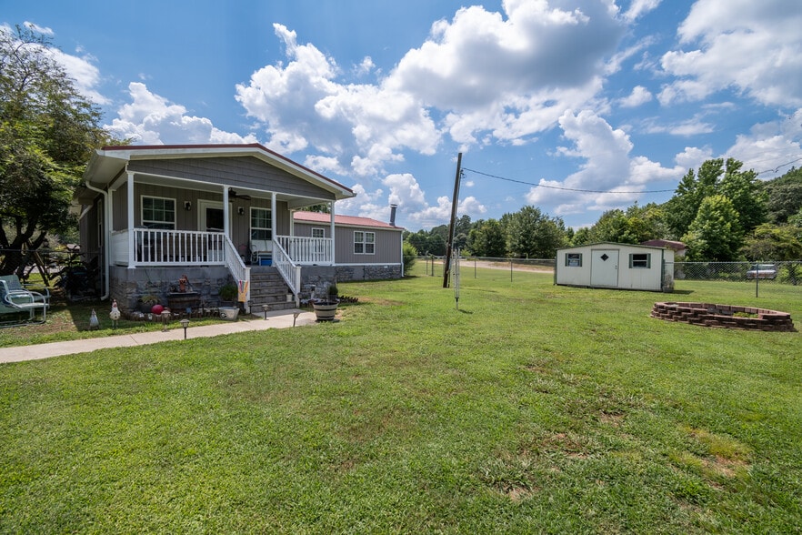 More Photos Of 3655 Neese Commerce Rd, Hull Multifamily For Sale