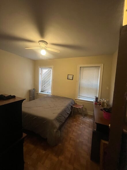 More Photos Of 7951 S Burnham Ave, Chicago Multifamily For Sale