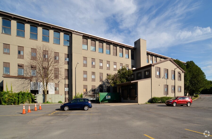 More Photos Of 502 Court St, Utica Office Residential For Lease