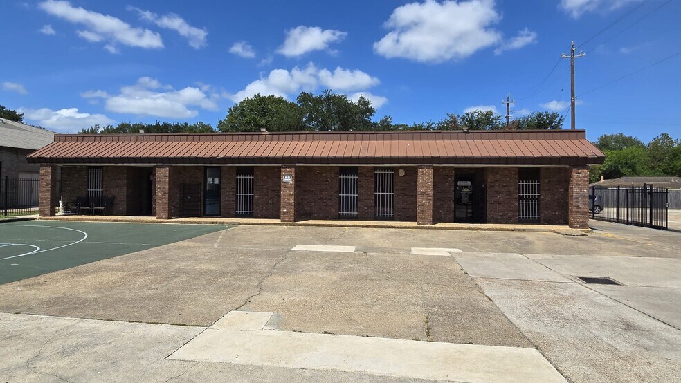 More Photos Of 730 Fm-1959 Rd, Houston Office For Sale
