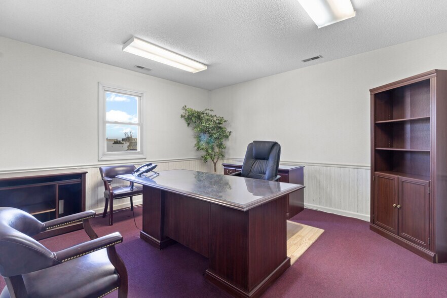 More Photos Of 2213 Duke St, Indianapolis Warehouse For Sale