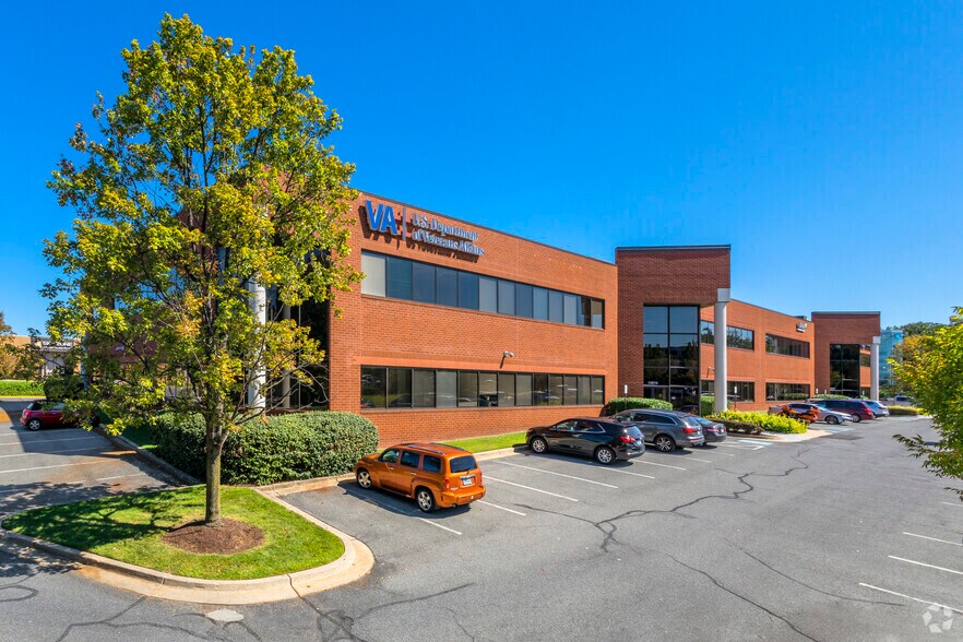 Primary Photo Of 15800-15810 Gaither Dr, Gaithersburg Office For Lease