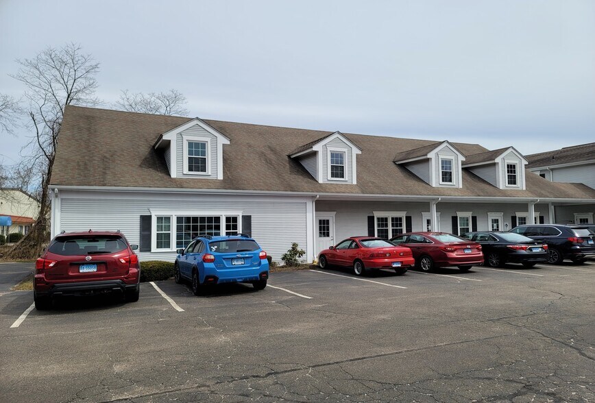 More Photos Of 190 Westbrook Rd, Essex Office For Sale