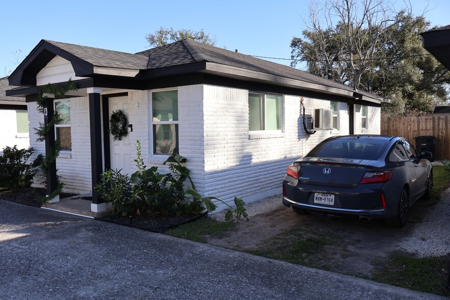 More Photos Of 4116 Linn Street St, Houston Multifamily For Sale