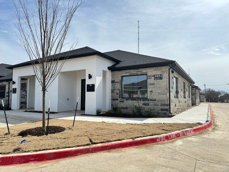 More Photos Of 3951 Alma Rd, McKinney Office For Lease