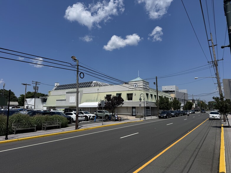 Primary Photo Of 505 Richmond Ave, Point Pleasant Beach Supermarket For Lease