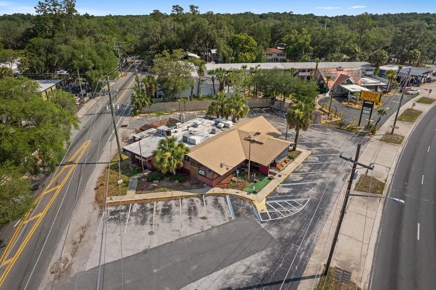 More Photos Of 5545 E Silver Springs Blvd, Silver Springs Restaurant For Sale