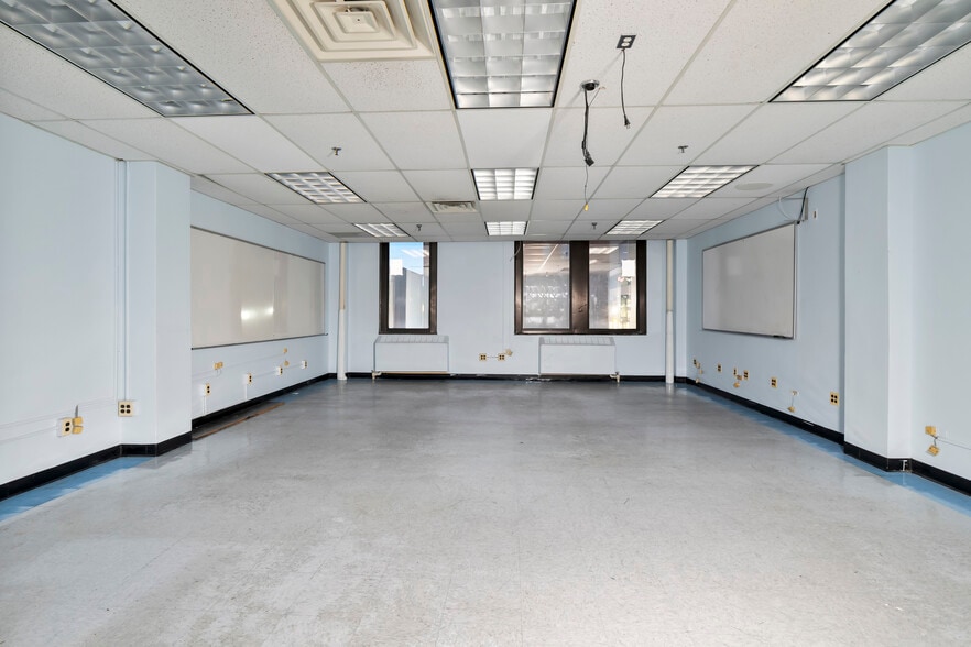 More Photos Of 273 Asylum St, Hartford Office For Sale