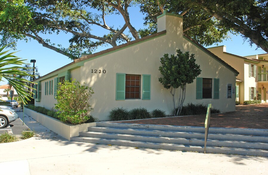 Primary Photo Of 1230 S Federal Hwy, Boynton Beach Office For Lease