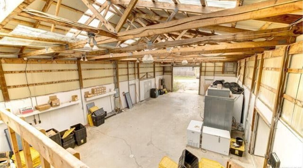 More Photos Of 23106 S 4390 Rd, Vinita Warehouse For Sale