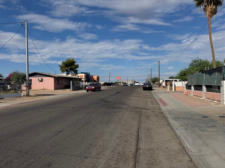 More Photos Of 606 N 4th Ave, San Luis Land For Sale