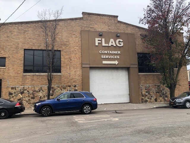 More Photos Of 2081 Richmond Ter, Staten Island Warehouse For Lease