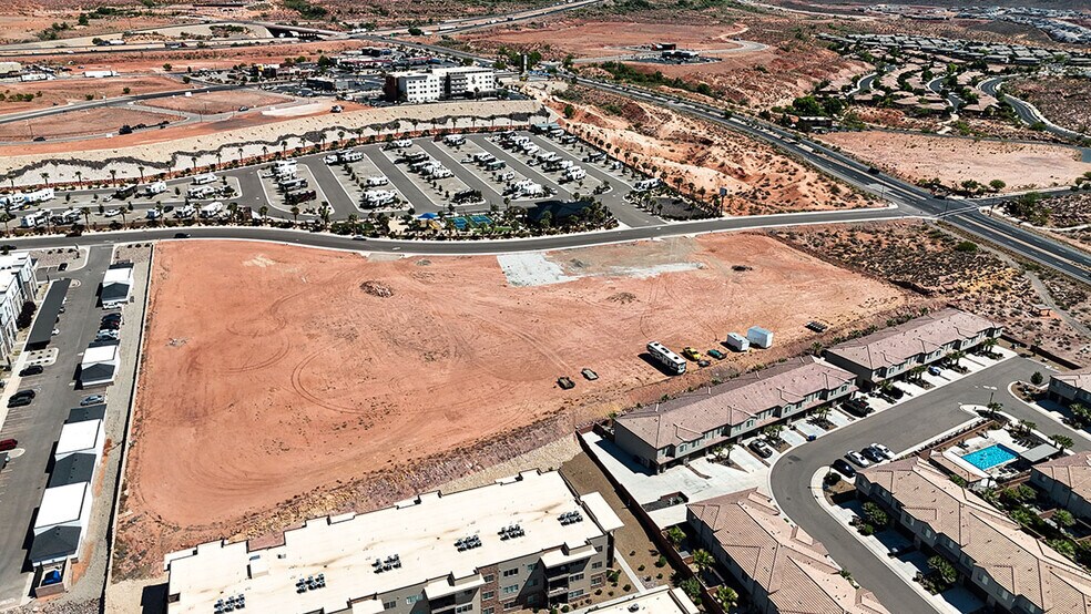 More Photos Of 1355 E Bluff View Dr, Washington Land For Lease