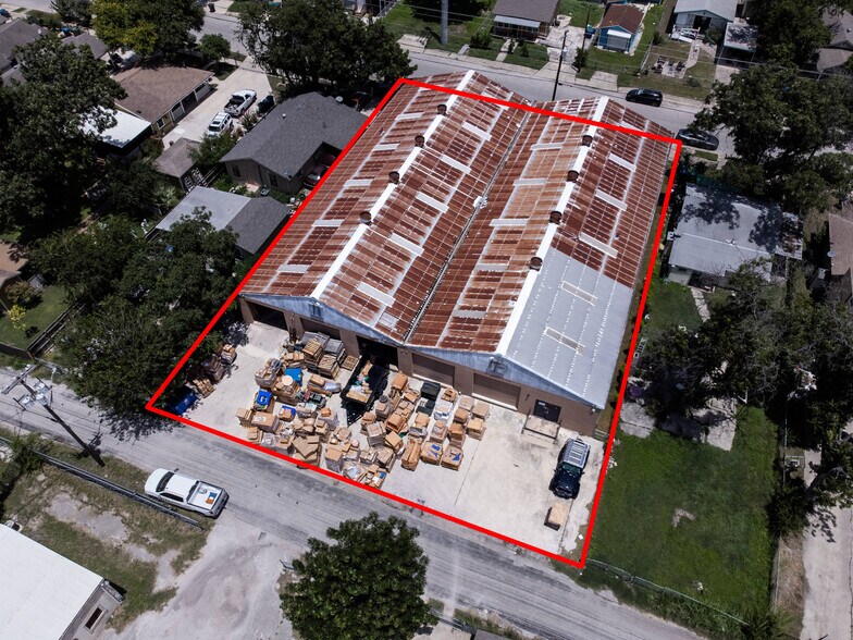 Primary Photo Of 1124 Delgado St, San Antonio Warehouse For Sale