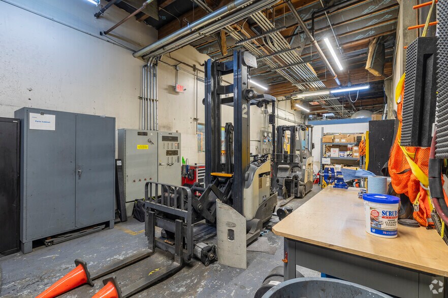 More Photos Of 33400 Dowe Ave, Union City Refrigeration Cold Storage For Lease