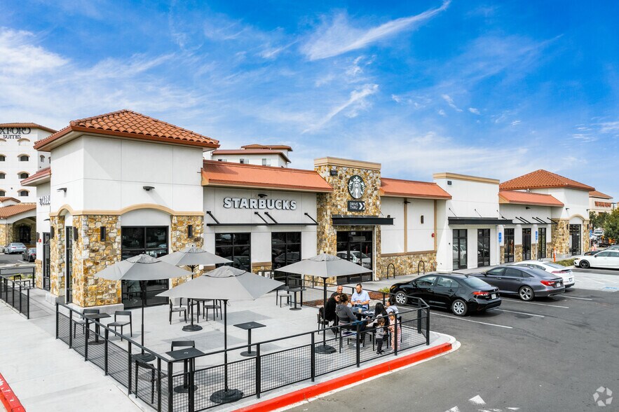 More Photos Of 67 Golf Course Dr, Rohnert Park Freestanding For Sale