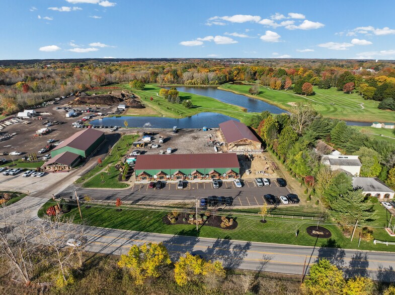 More Photos Of 3342 Pearl rd, Medina Flex For Lease