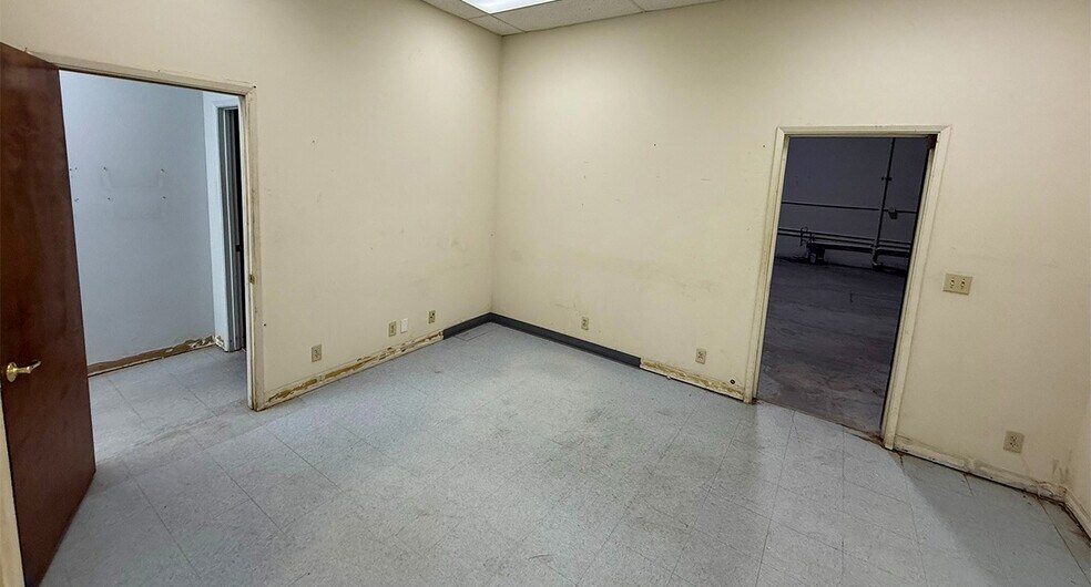 More Photos Of 1415 Tuolumne St, Fresno Warehouse For Lease