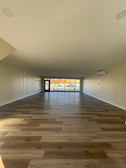 More Photos Of 11-13 Black Horse Pike, Pleasantville Freestanding For Lease