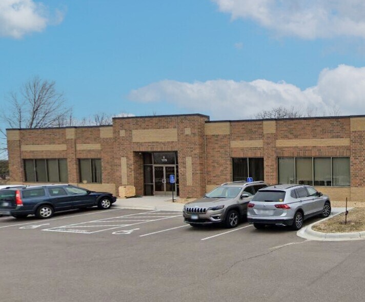 Primary Photo Of 1179 Centre Pointe Cir, Mendota Heights Office For Lease