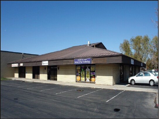 More Photos Of 79-99 E Fort Union Blvd, Midvale Medical For Lease