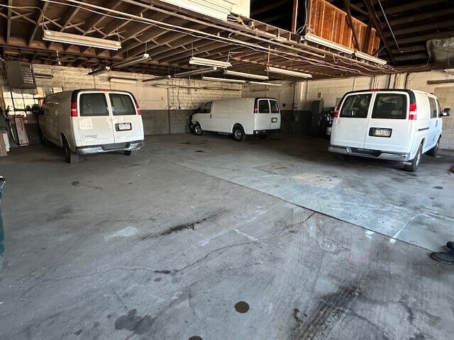 More Photos Of 1537 Bridge St, New Cumberland Auto Dealership For Sale