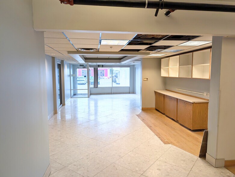 More Photos Of 720-758 S Redwood Rd, Salt Lake City Manufacturing For Lease