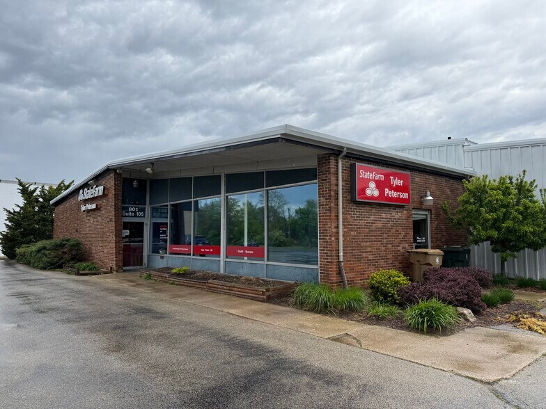 Primary Photo Of 801 Atlas Ave, Madison General Retail For Lease