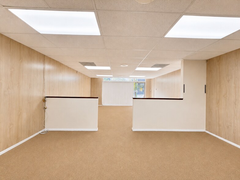 More Photos Of 220-228 S Glendora Ave, West Covina Storefront Retail Office For Lease