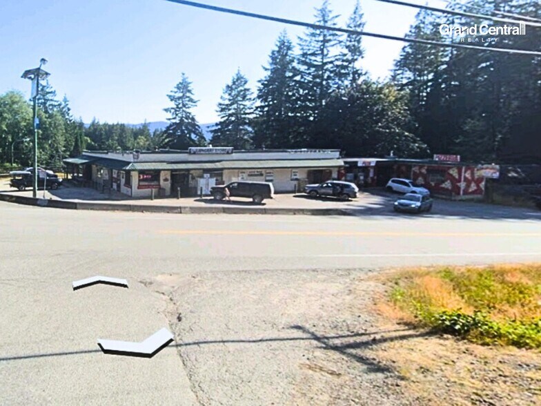 More Photos Of 2365 Lang Bay Rd, Powell River General Retail For Sale