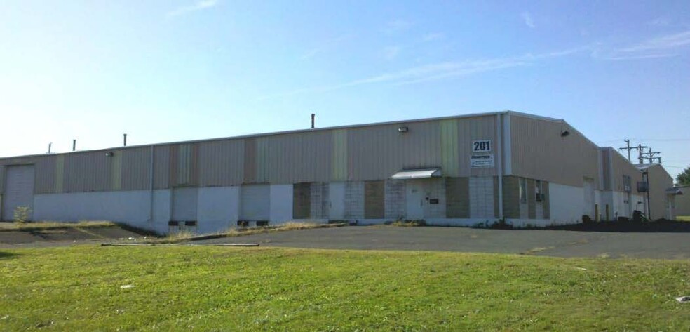 Primary Photo Of 201 Lower Morrisville Rd, Levittown Distribution For Lease