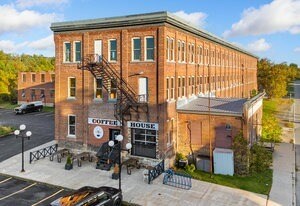 More Photos Of 1 Sherbrooke St E, Perth Office For Lease