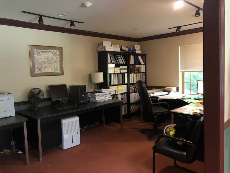 More Photos Of 500 Main St, Armonk Office For Sale