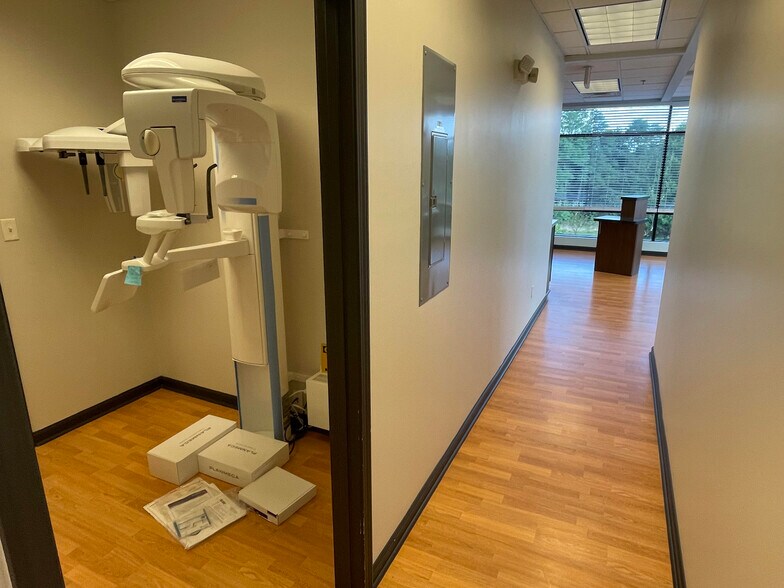 More Photos Of 535 Wellington Way, Lexington Medical For Sale