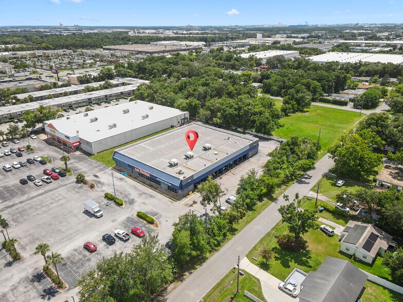 More Photos Of 7750 S Orange Blossom Trl, Orlando Storefront For Sale