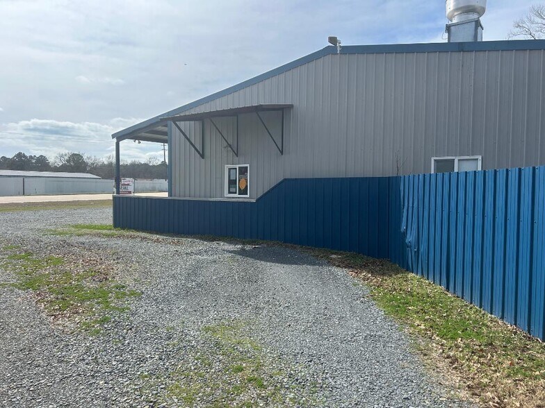 More Photos Of 9318 US Highway 59 N, Atlanta Specialty For Sale