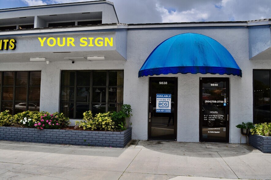 More Photos Of 9866 W Sample Rd, Coral Springs Storefront Retail Office For Lease